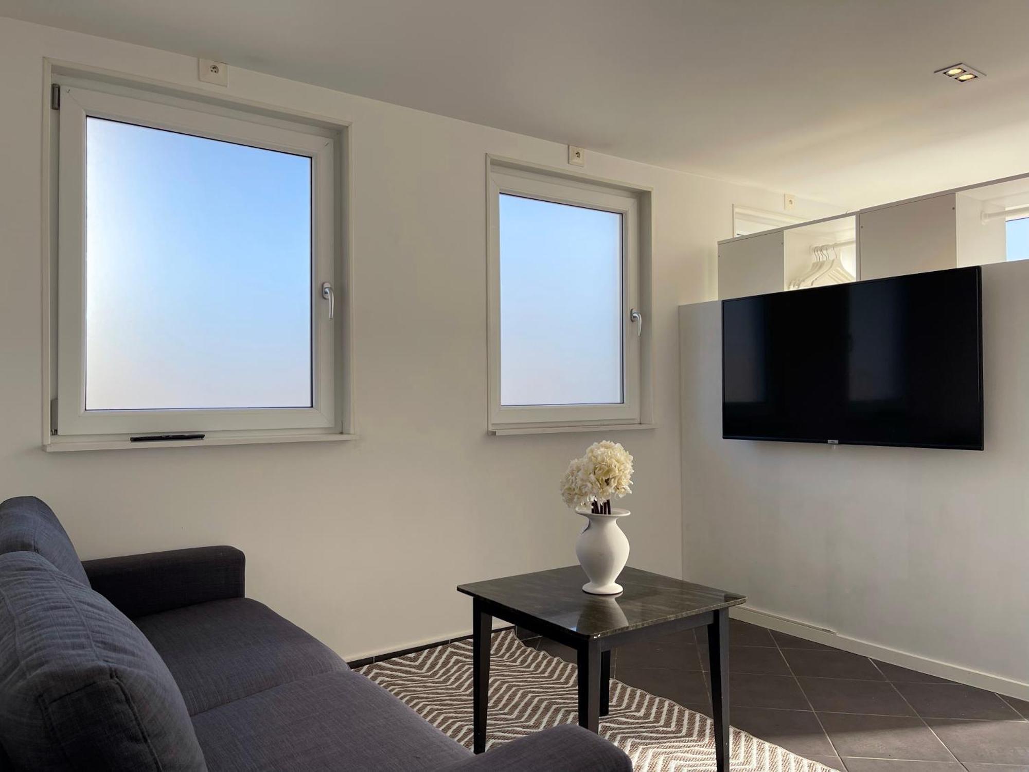 Maersta Apartment Hotel Buitenkant foto