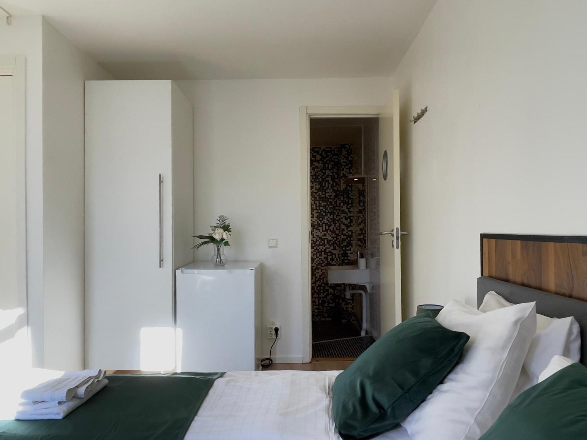 Maersta Apartment Hotel Buitenkant foto